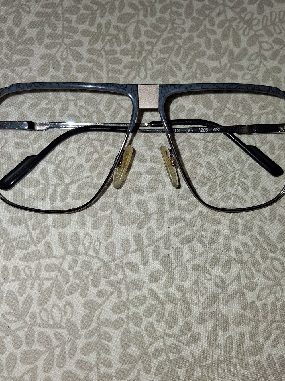 Vintage GUCCI Metal Aviator Eyeglasses in Silver and Blue